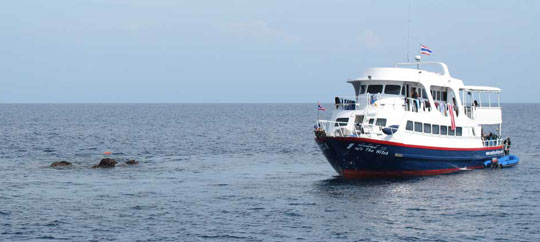 similan islands liveaboard